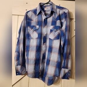 80s/90s Women's Envoy Authentic Western Pearl Snap Shirt. Size M. Button Down.